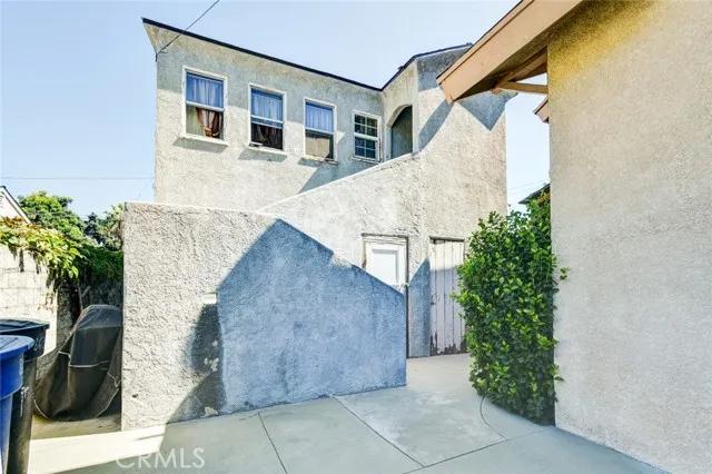 389 E 9th Street, Pomona Ca 91766 | Multi Family 26