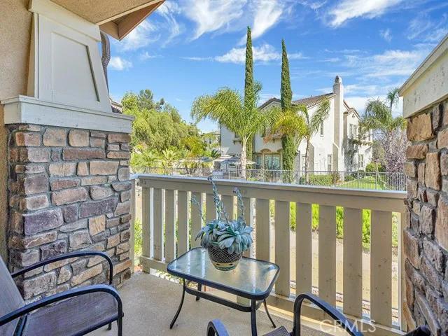 18684 Clubhouse Drive # 116, Yorba Linda Ca 92886 | Townhouse 33