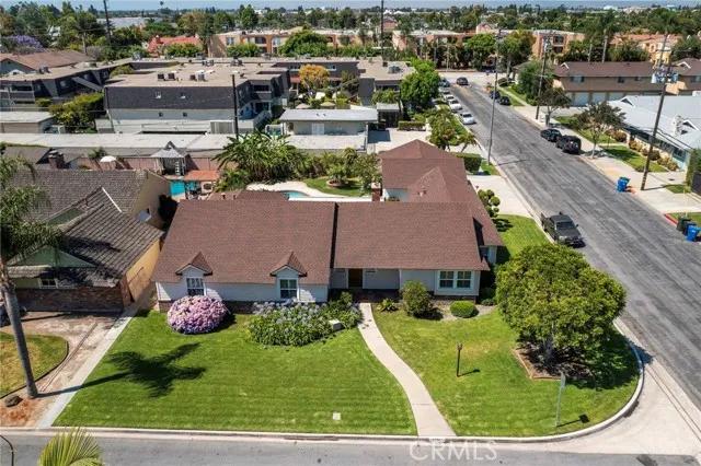 9150 Dinsdale Street, Downey Ca 90240 | Detached 3