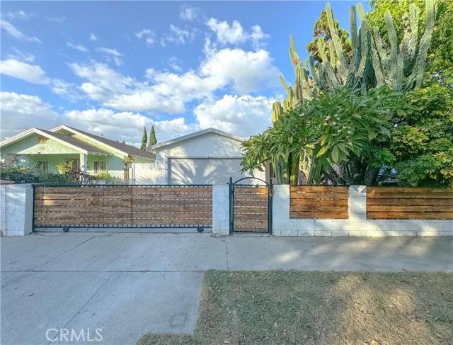 223 E 89th Street, Los Angeles Ca 90003 | Detached 0