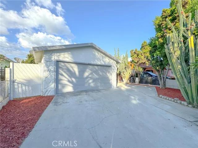 223 E 89th Street, Los Angeles Ca 90003 | Detached 21