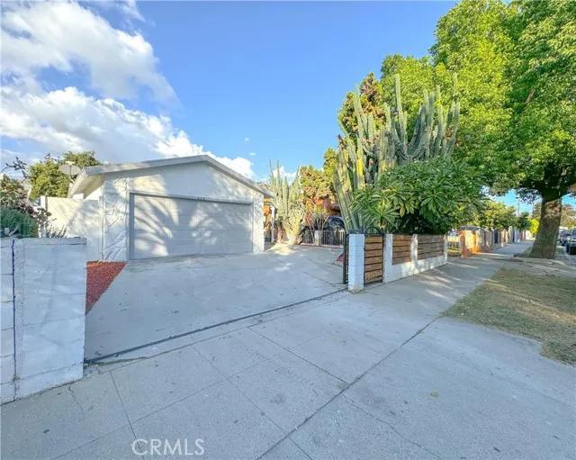 223 E 89th Street, Los Angeles Ca 90003 | Detached 2