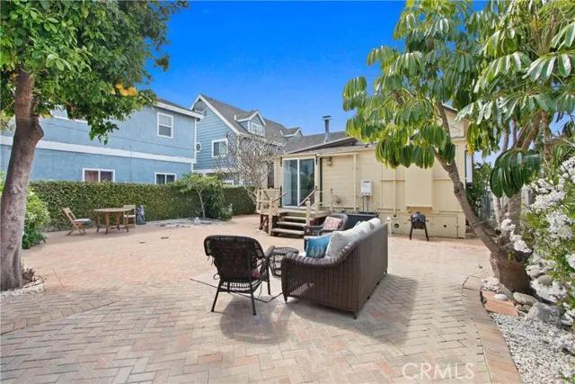 552 W 19th Street, San Pedro Ca 90731 | Detached 26