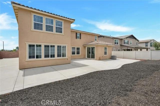 30182 Redding Avenue, Murrieta Ca 92563 | Detached 40