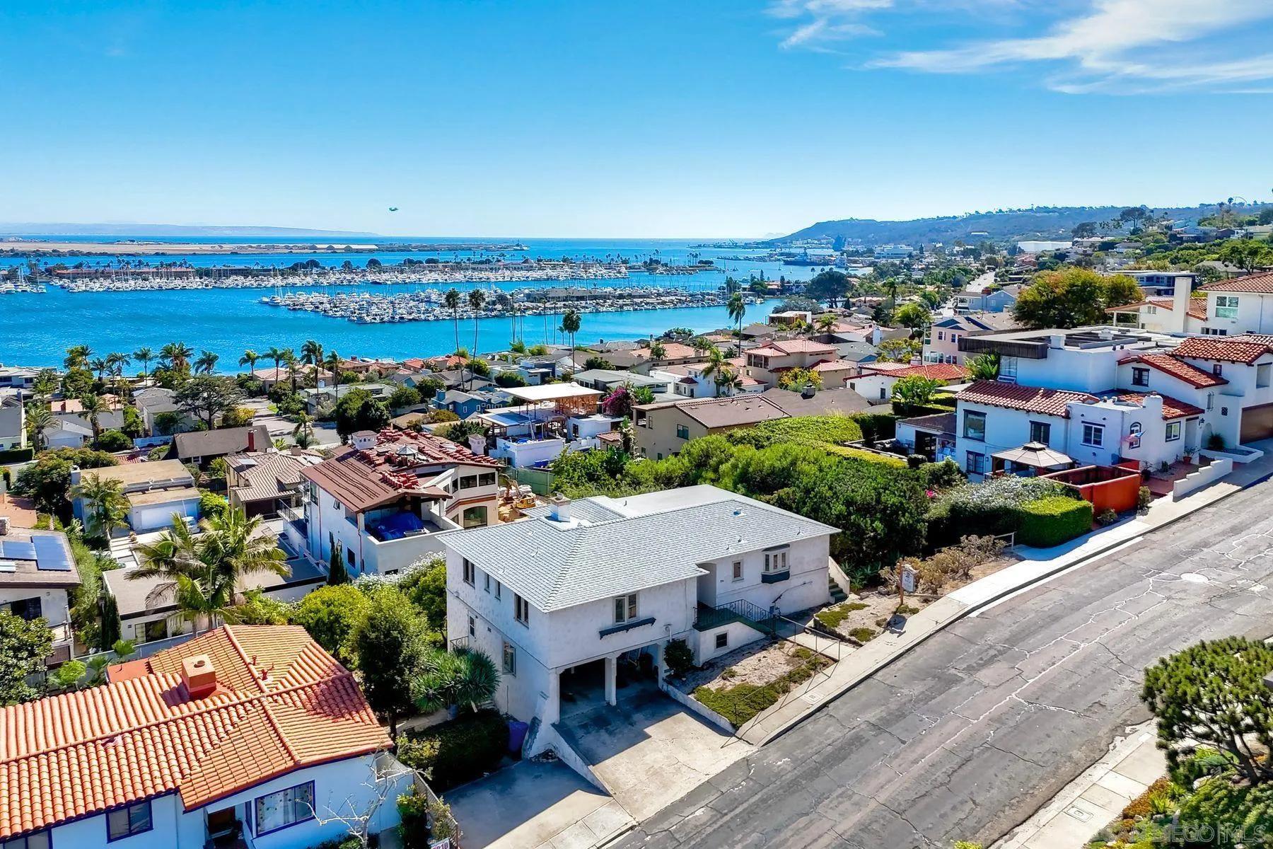 955 Harbor View Dr, Point Loma Ca 92106 | Detached 16