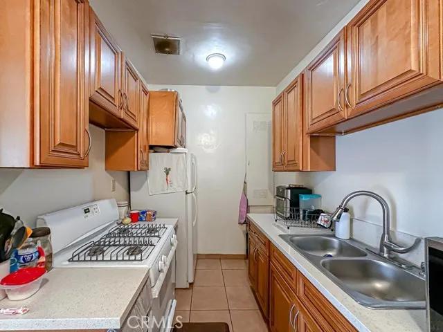 3915 E 11th Street, Long Beach CA 90804 | Multi Family 37