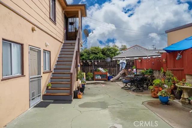 3915 E 11th Street, Long Beach CA 90804 | Multi Family 2