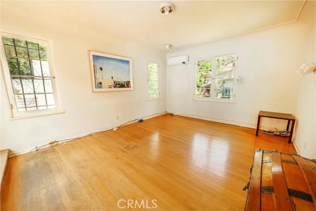 3015 N Beachwood Drive, Los Angeles Ca 90068 | Detached 15