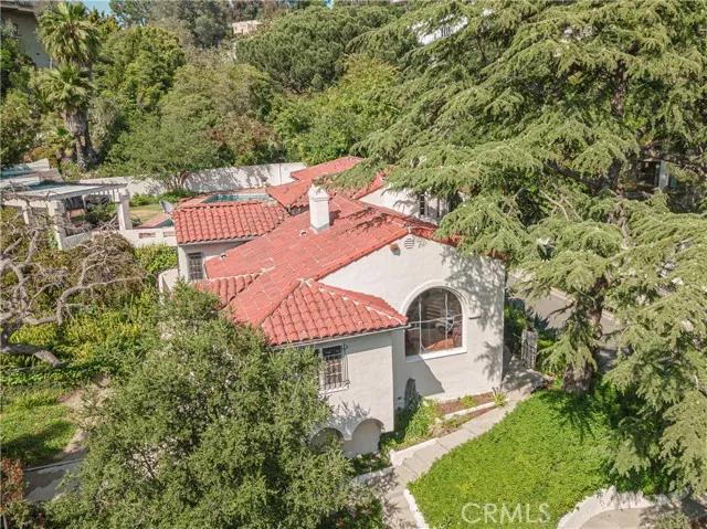 3015 N Beachwood Drive, Los Angeles Ca 90068 | Detached 44