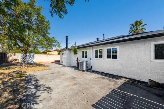 9642 Surrey Avenue, Montclair Ca 91763 | Detached 26