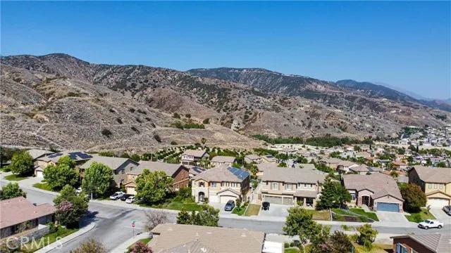 30069 Cedar Grove Lane, Highland Ca 92346 | Detached 4