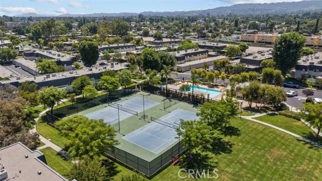 19234 Hamlin Street # 5, Reseda Ca 91335 | Townhouse 39