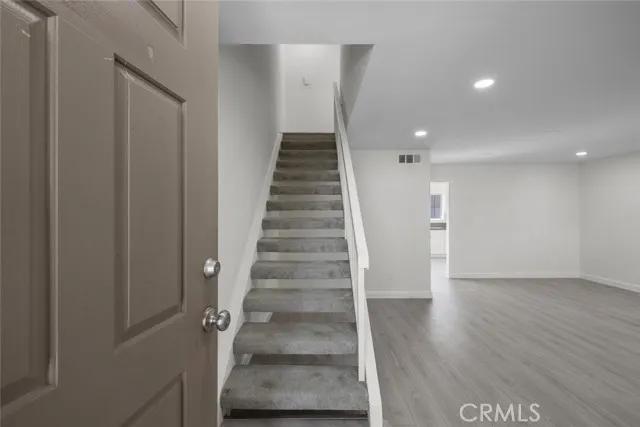 19234 Hamlin Street # 5, Reseda Ca 91335 | Townhouse 2