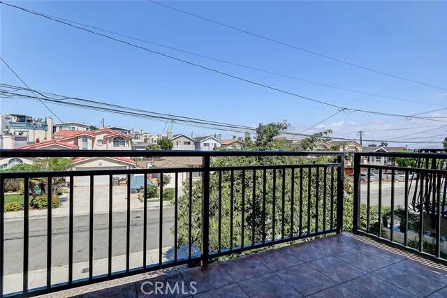 1732 Carlson Lane, Redondo Beach Ca 90278 | Detached 19