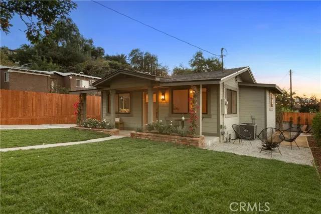 3181 Carlyle Street, Los Angeles Ca 90065 | Detached 2