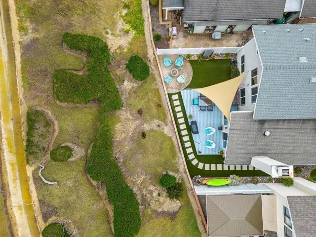 6832 Watercourse Drive, Carlsbad Ca 92011 | Detached 33