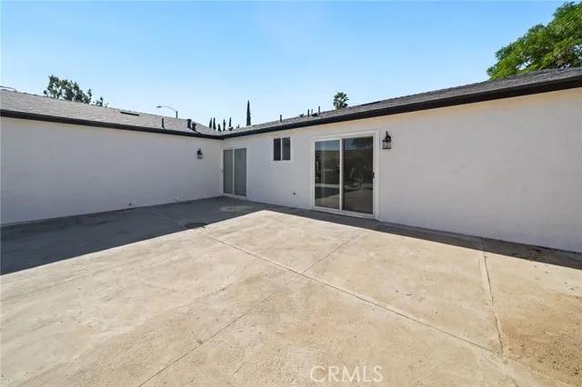 2020 S Cherry Avenue, Ontario Ca 91761 | Detached 23