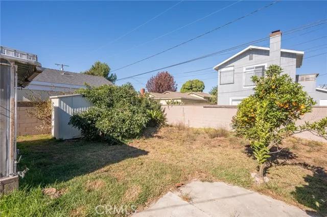 2411 Thomas Avenue, Redondo Beach Ca 90278 | Detached 14