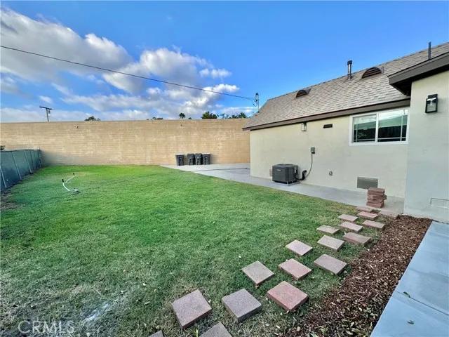 841 E Eagle Street, Long Beach Ca 90806 | Detached 29