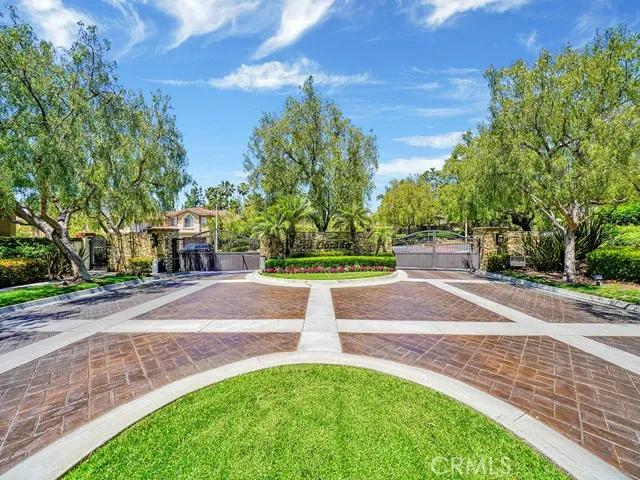 10935 Osterman Avenue, Tustin Ca 92782 | Detached 32