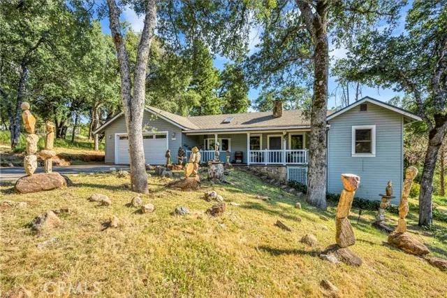 16932 Spruce Grove Road, Hidden Valley Lake Ca 95467 | Detached 2