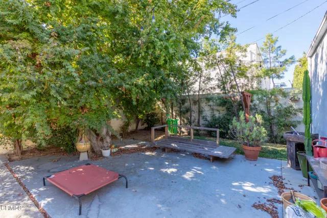 1431 Carmona Avenue, Los Angeles Ca 90019 | All Other Attached 21