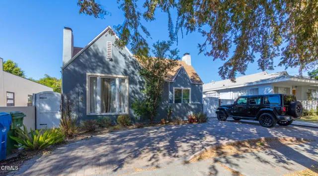 1431 Carmona Avenue, Los Angeles Ca 90019 | All Other Attached 2