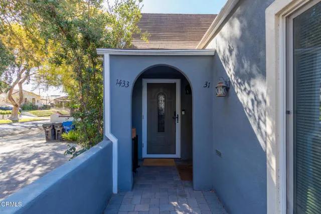 1431 Carmona Avenue, Los Angeles Ca 90019 | All Other Attached 3