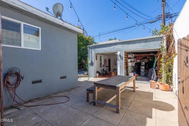 1431 Carmona Avenue, Los Angeles Ca 90019 | All Other Attached 29