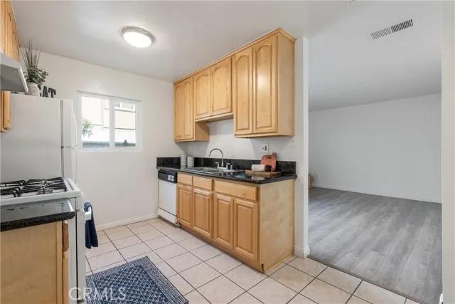 12828 Ramona Boulevard # 65, Baldwin Park Ca 91706 | Townhouse 11