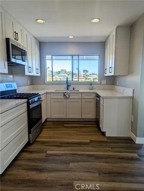 406 Via Alegre, San Clemente Ca 92672 | Detached 22