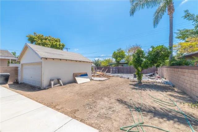 10042 Crosby Avenue, Garden Grove Ca 92843 | Multi Family 7