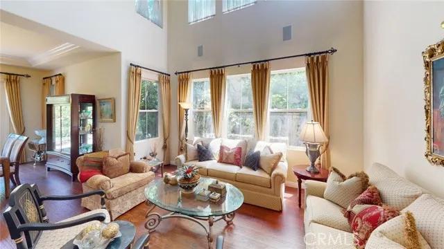 6 Sovente, Irvine Ca 92606 | Detached 6