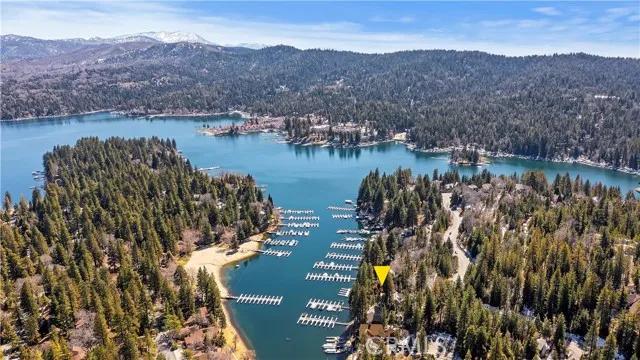 27467 N Bay Road, Lake Arrowhead Ca 92352 | Detached 44