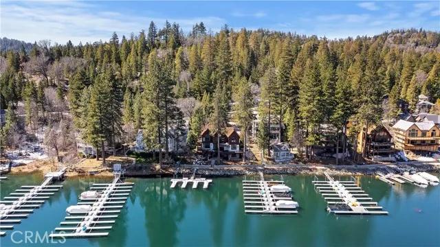 27467 N Bay Road, Lake Arrowhead Ca 92352 | Detached 5