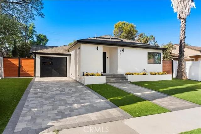 5727 Newcastle Avenue, Encino Ca 91316 | Detached 1