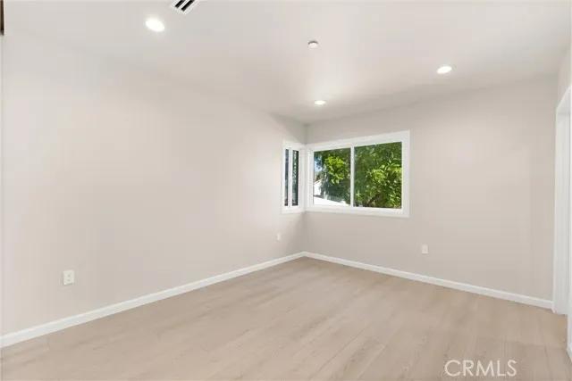 5727 Newcastle Avenue, Encino Ca 91316 | Detached 13