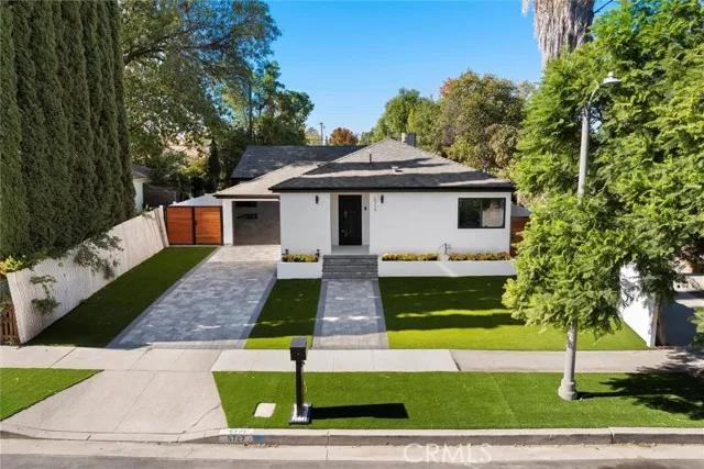 5727 Newcastle Avenue, Encino Ca 91316 | Detached 0