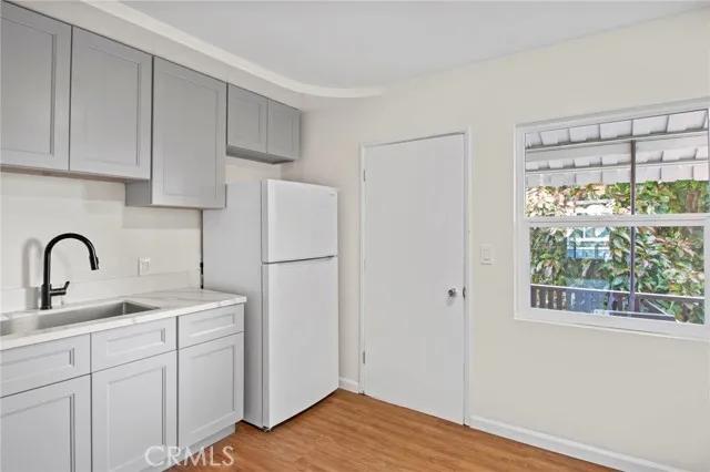 334 E 99th, Inglewood Ca 90301 | Apartment 3