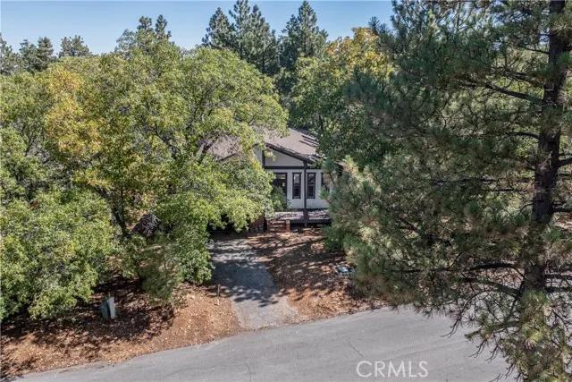 1720 Cascade Road, Big Bear Lake Ca 92315 | Detached 31