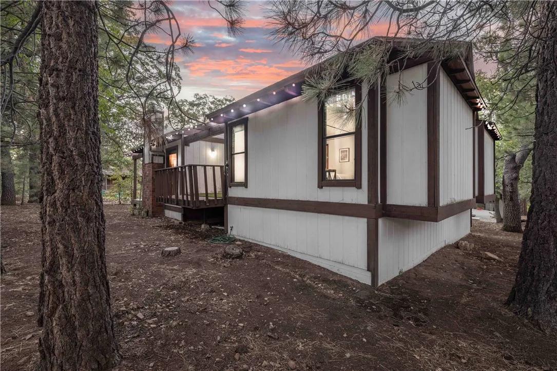 1720 Cascade Road, Big Bear Lake Ca 92315 | Detached 36