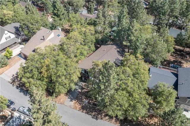 1720 Cascade Road, Big Bear Lake Ca 92315 | Detached 32