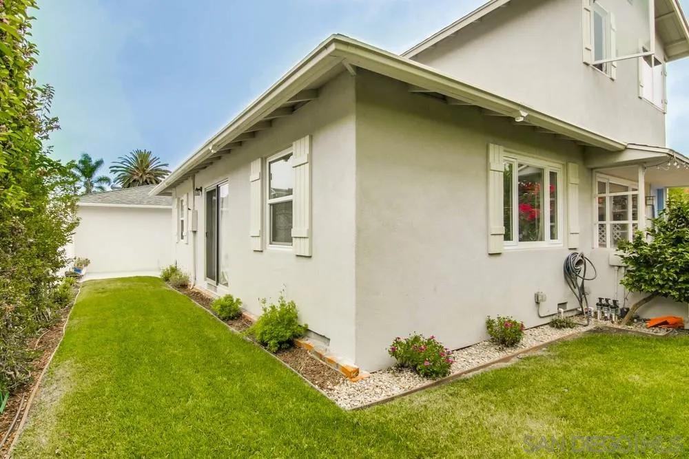 509 Genter, La Jolla Ca 92037 | Detached 21