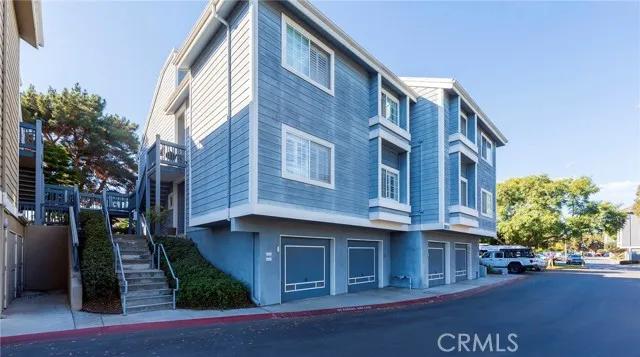 20151 Sealpoint Lane # 109, Huntington Beach Ca 92646 | All Other Attached 33