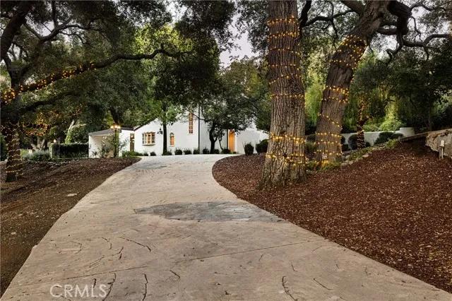 26066 Mulholland, Calabasas Ca 91302 | Detached 61