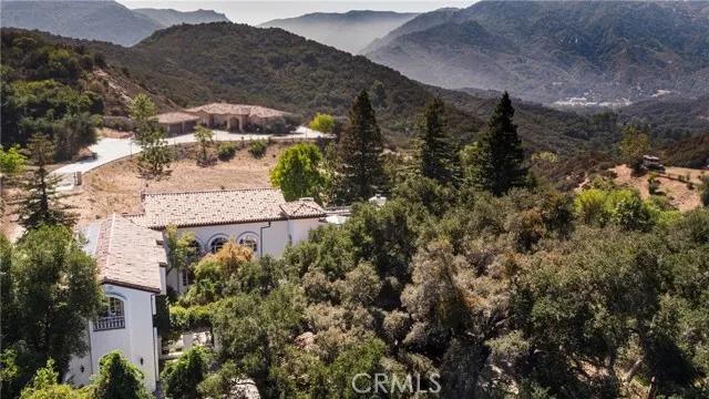 26066 Mulholland, Calabasas Ca 91302 | Detached 72