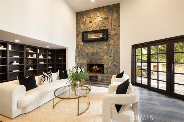 26066 Mulholland, Calabasas Ca 91302 | Detached 43