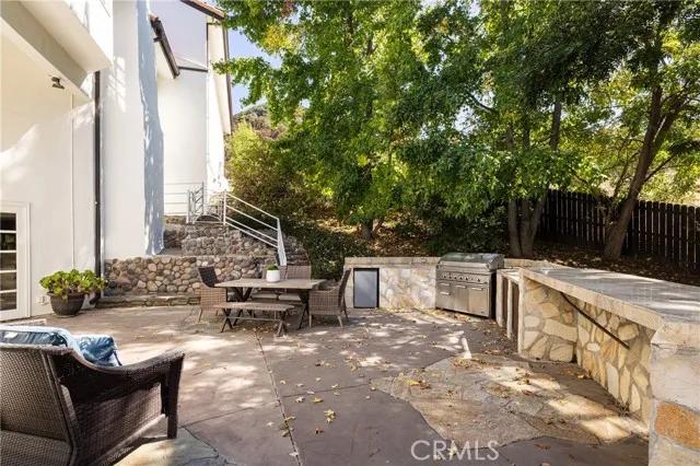 26066 Mulholland, Calabasas Ca 91302 | Detached 44