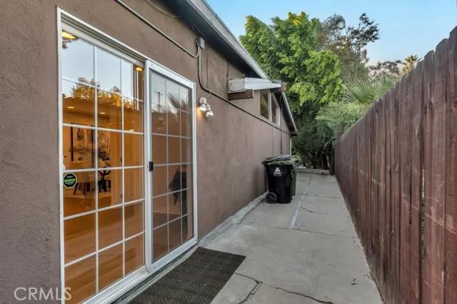 6245 Jumilla Avenue, Woodland Hills Ca 91367 | Detached 19