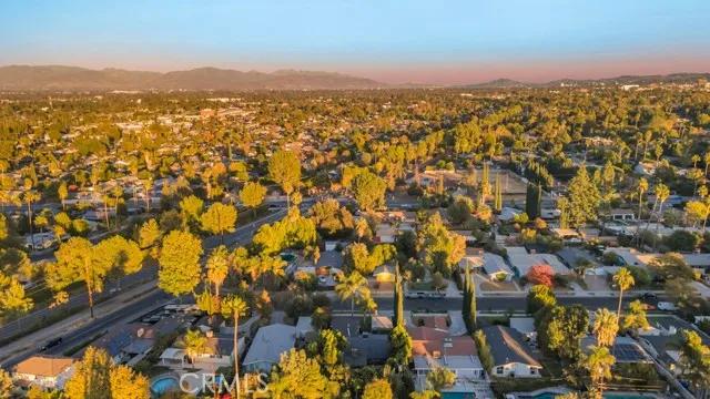 6245 Jumilla Avenue, Woodland Hills Ca 91367 | Detached 32